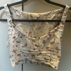Linen floral crop top